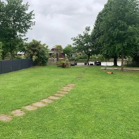 Bed & Breakfast Bords De Sarthe Le Mans
