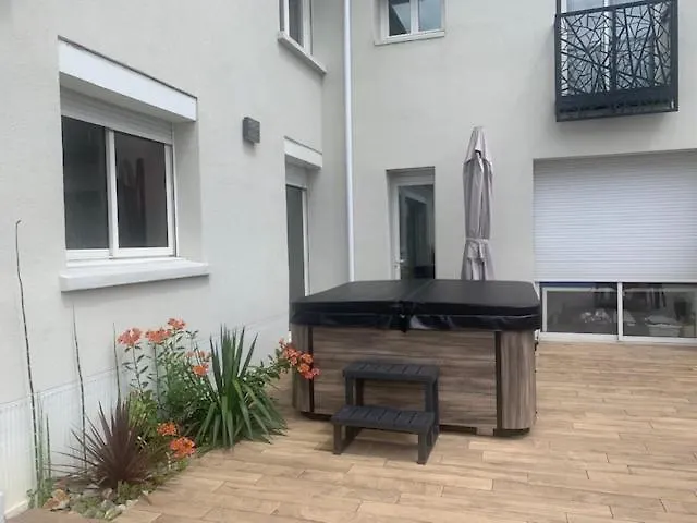 Bords De Sarthe Bed and breakfast